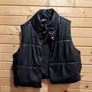 No Boundaries Black Puffer Vest
